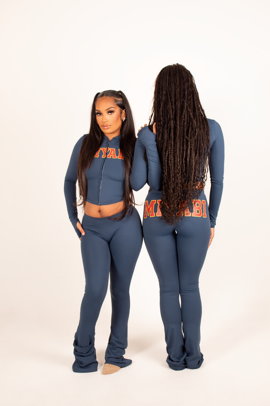 LOW RISE NAVY VARSITY SET